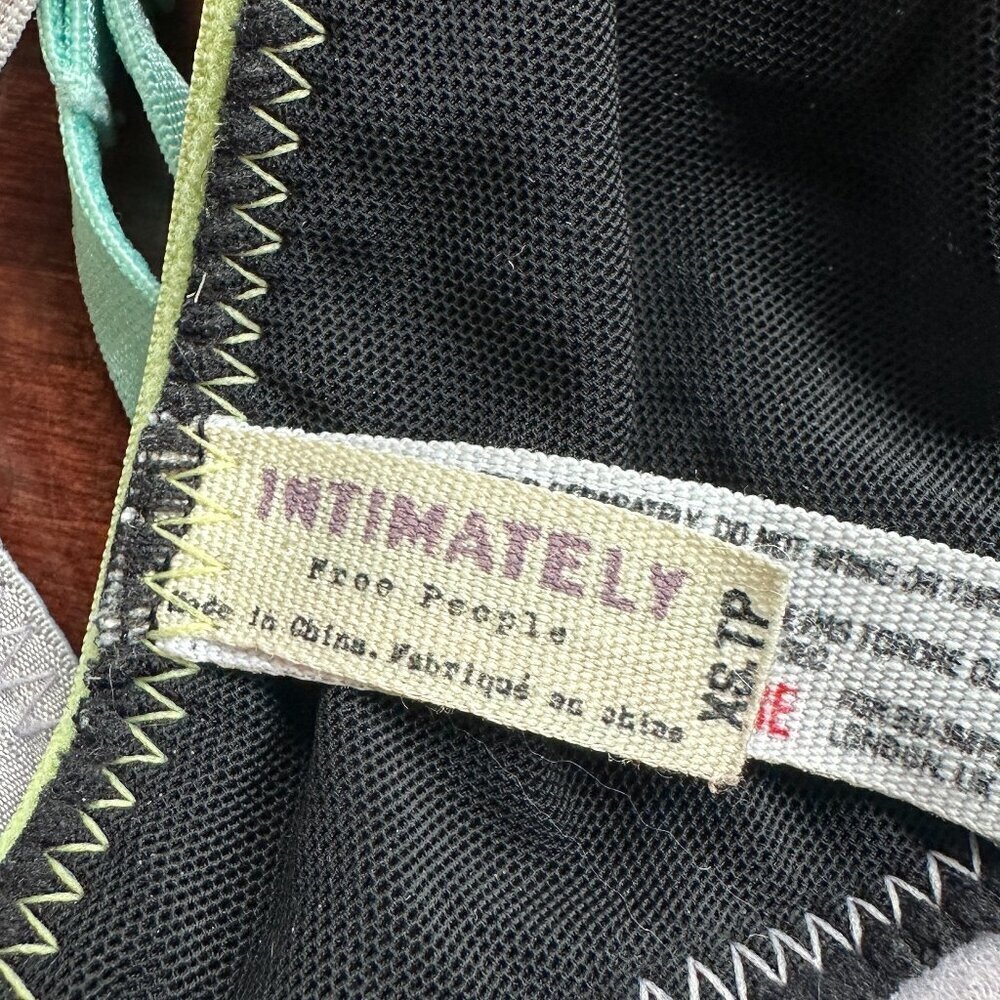 INTIMATELY FREE PEOPLE Black & Multi Colored Strappy Bra Bralette Top Size XS - Picture 9 of 9